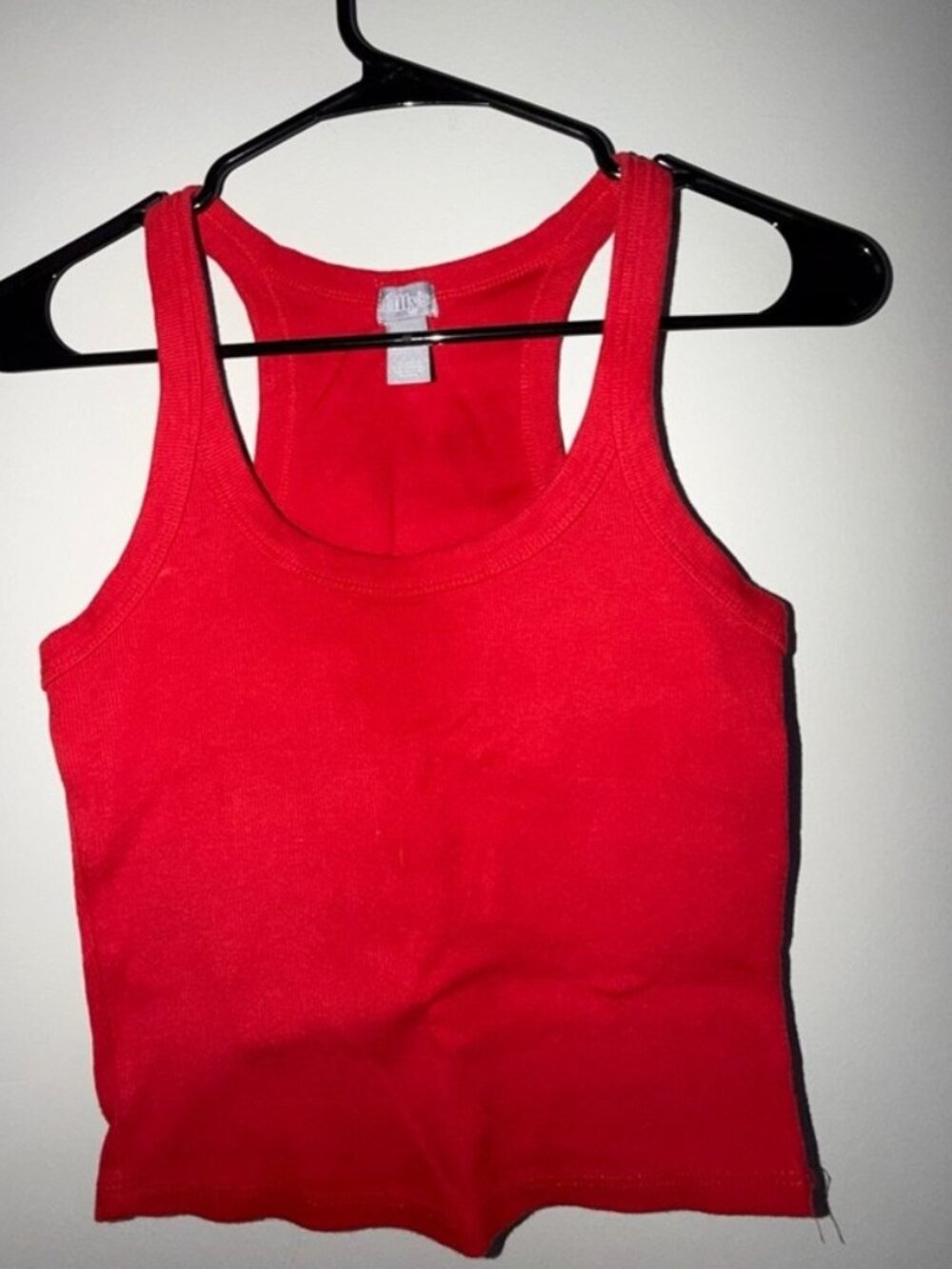 Red Crop Top☺ - Picture 2 of 3